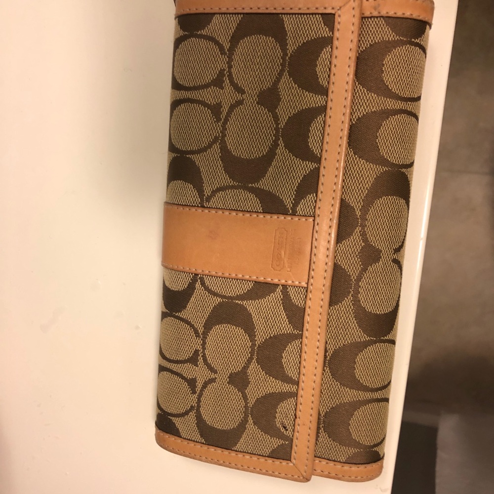 Authentic Coach Wallet - image 2